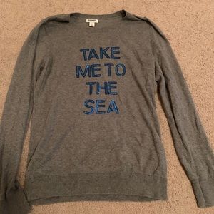 Old navy sweater